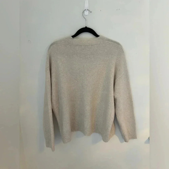 Mango Oversized Crew Neck Sweater in Cream NWT - Picture 6 of 9